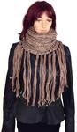 Knitted scarf with fringes