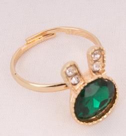 Metal ring with  rabbit