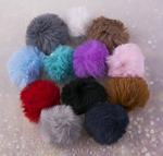 Fake 5 cm fur pom-poms