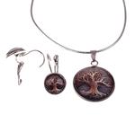 Set necklace and earrings